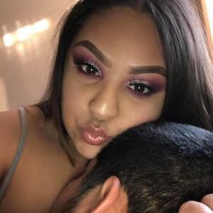 Meet your Posher, Abigail